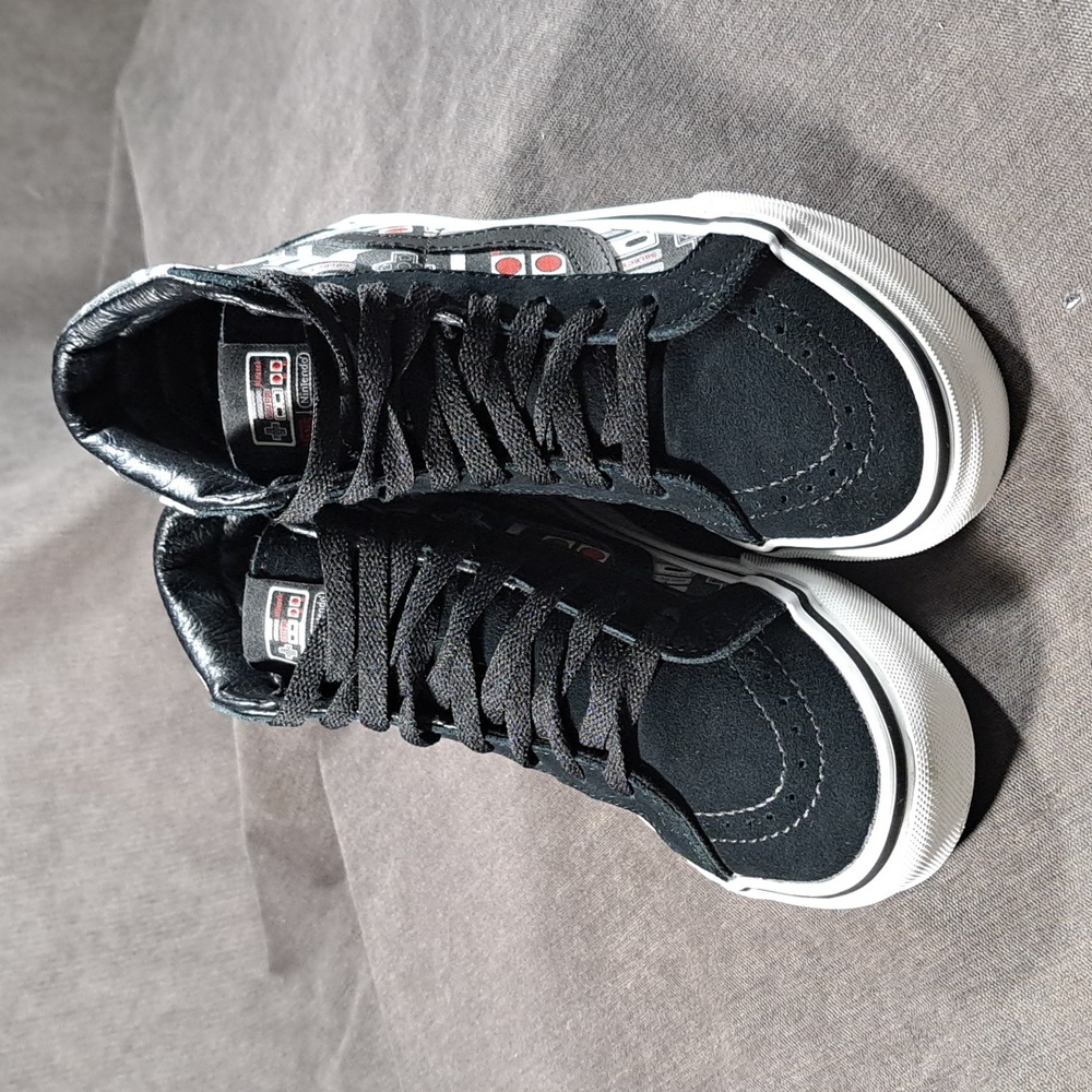 Vans x Nintendo Sk8-Hi Reissue Game Controllers NES Sneakers VG- US 5 Nintendo